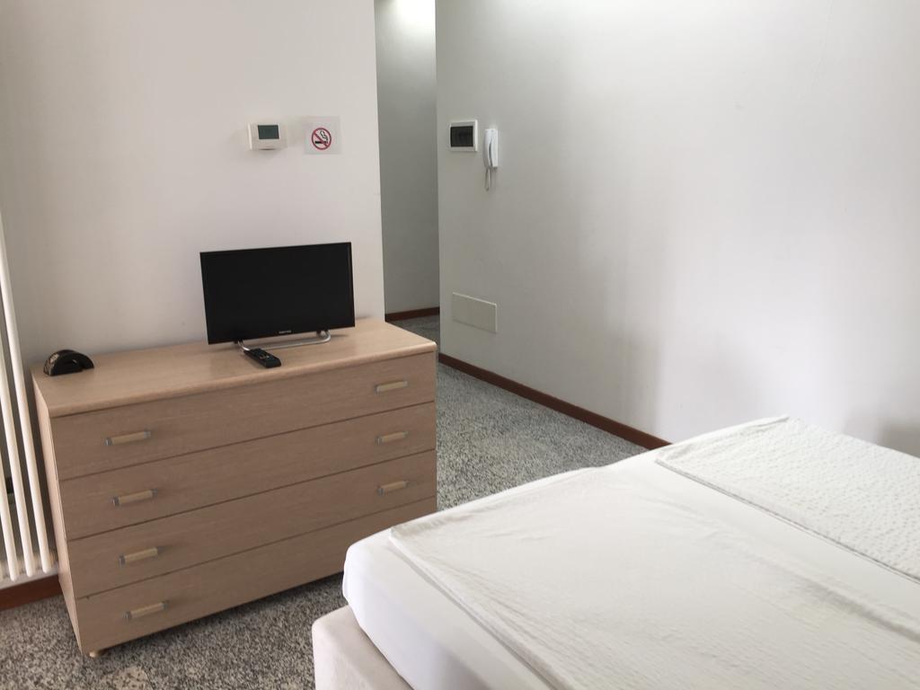 Casa Lampone Apartment Trento Luaran gambar